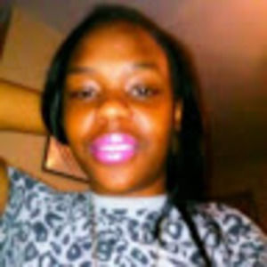 Meet your Posher, Marisa